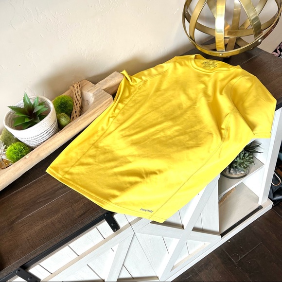 Patagonia Tops - Patagonia breathable t shirt in yellow #241